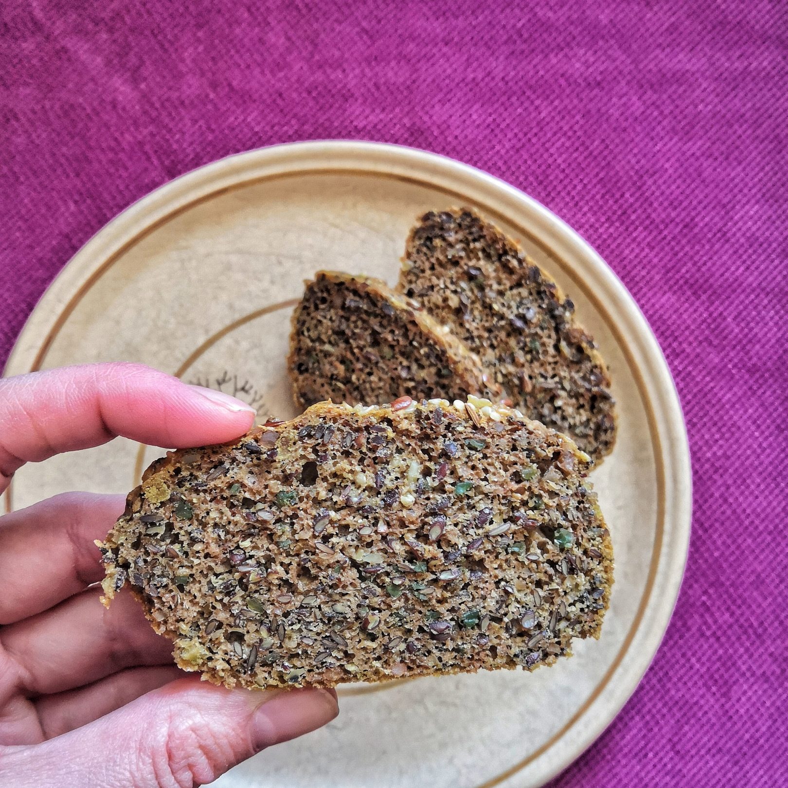 Low-Carb Seed Bread